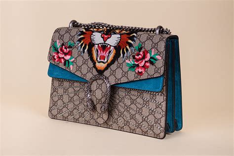 gucci tote tiger head|gucci dionysus medium shoulder bag.